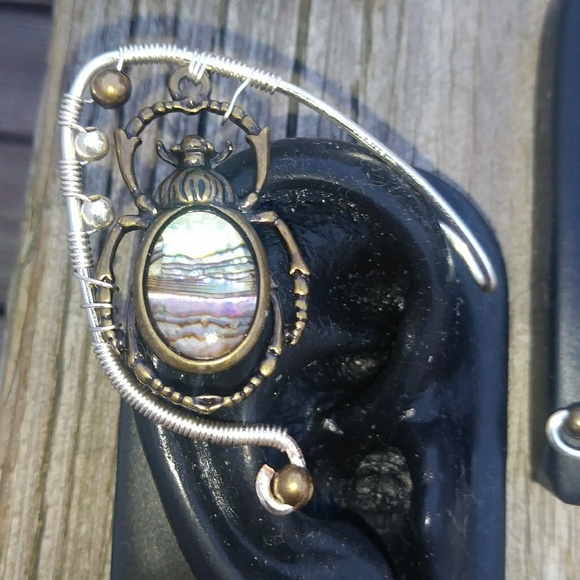 Earcuff - Picture 2 of 3